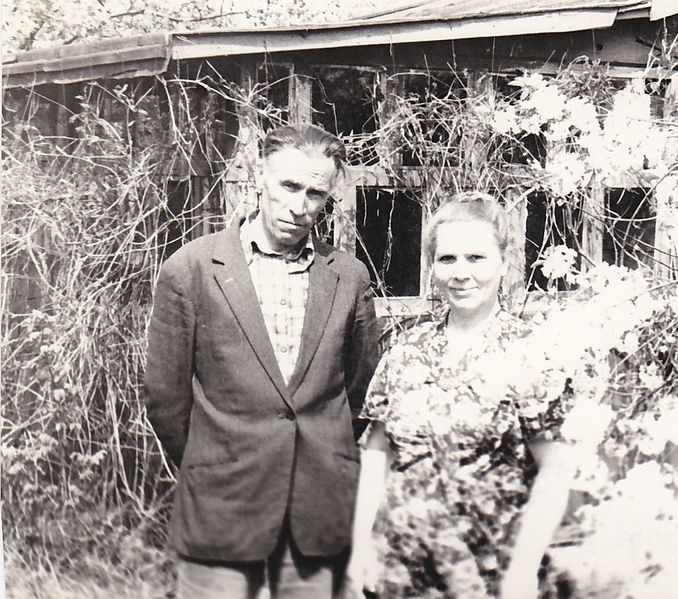 Файл:Чета Волоховых на Барковке, 1980.jpg