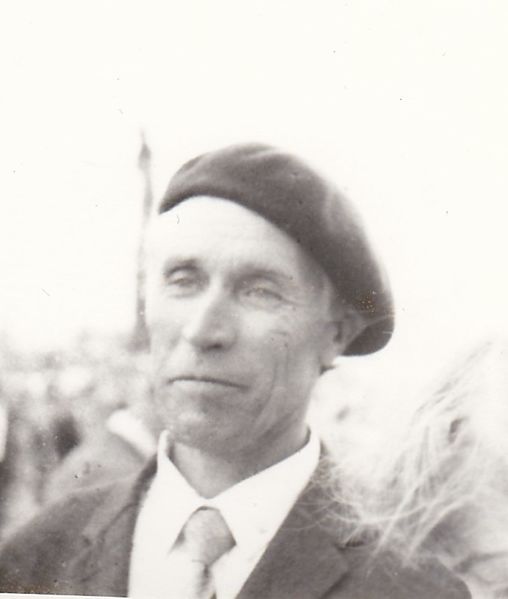 Файл:В. А. Волохов на празновании Дня Победы. 1990.jpg